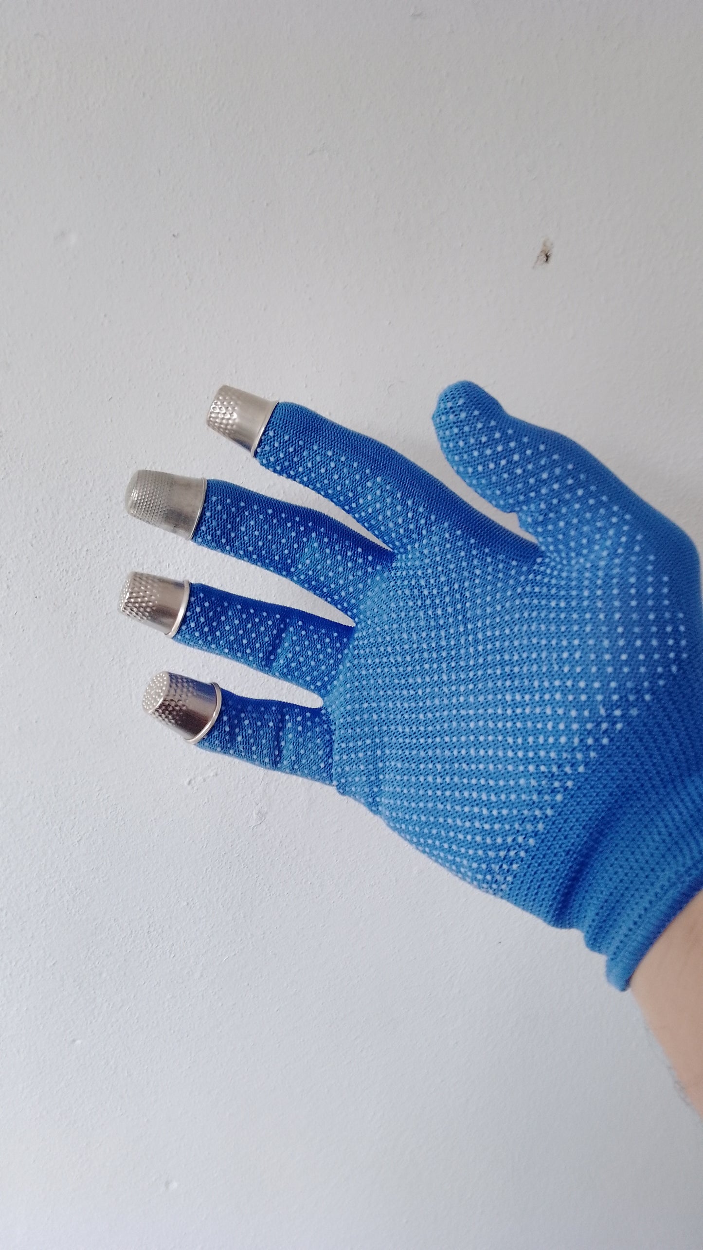 Kit 8 Thimbles and 2 Gloves for Playing the Washboard