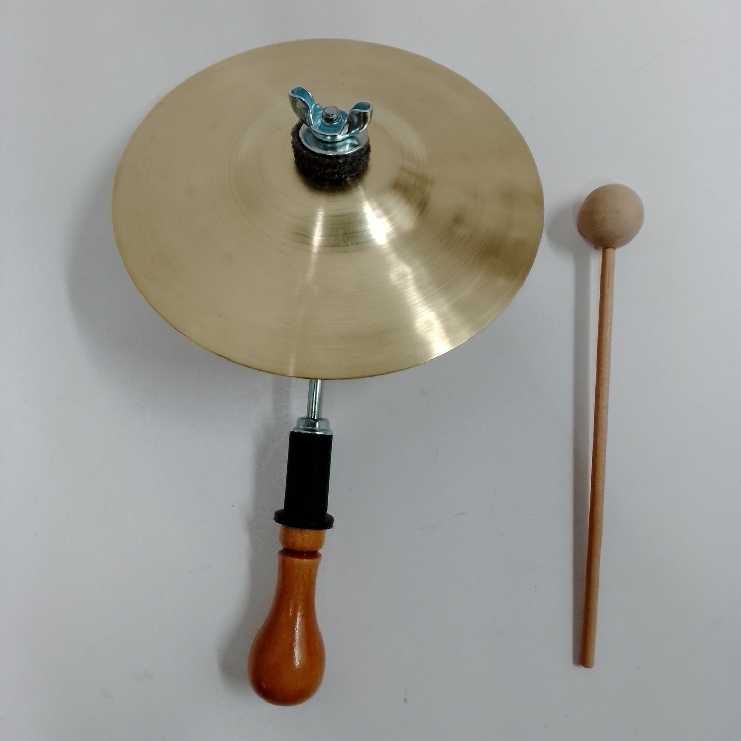 Platillo Con Mango De Madera Ergonómico con Percutor